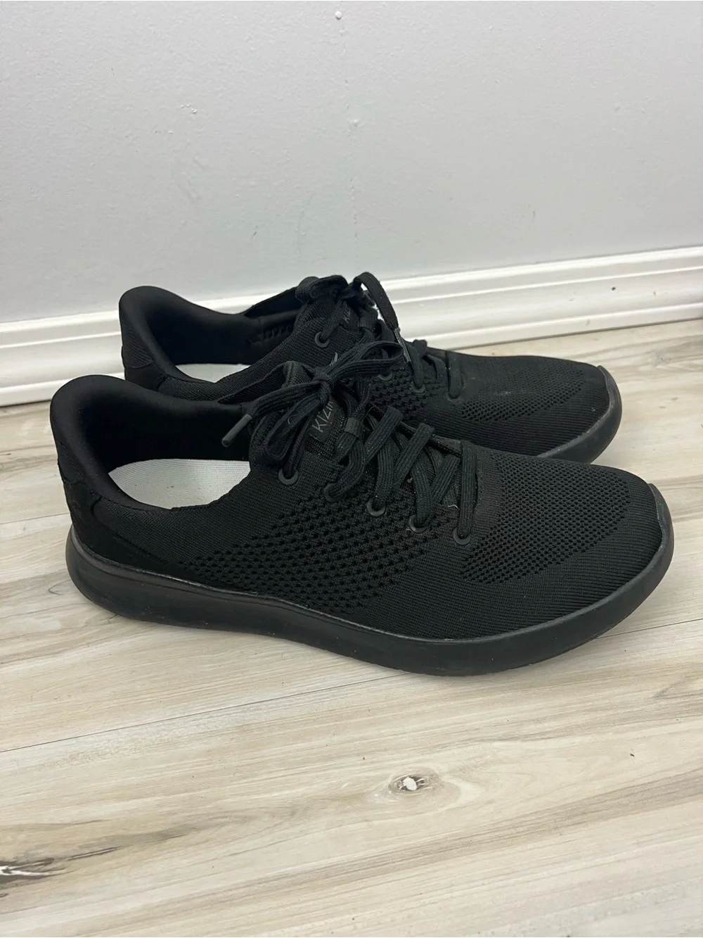 Kizik Lima Hands free Lightweight Knit Sneaker Unisex
